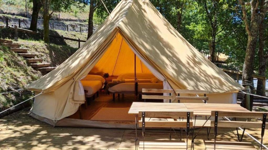 Glamping Aventura Atalaia 호텔 Cotobade 외부 사진